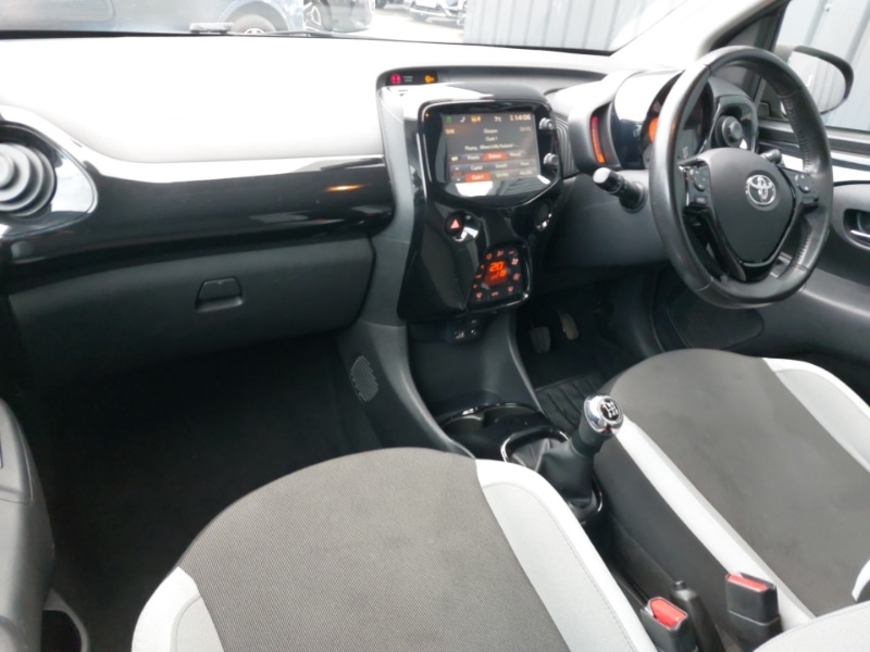 Used Toyota AYGO 2017 for sale - 77385646: Photo 18
