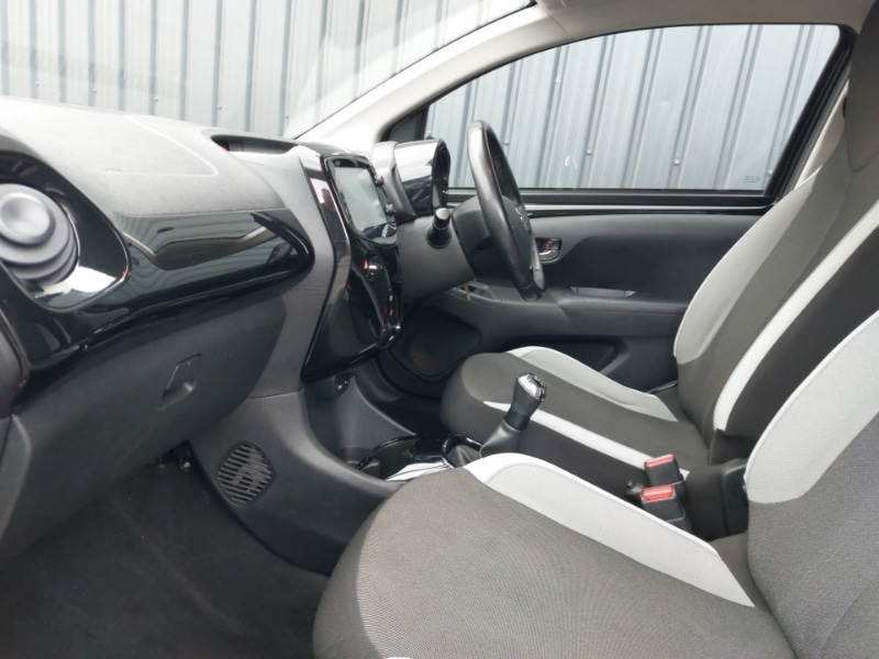 Used Toyota AYGO 2017 for sale - 77385646: Photo 5