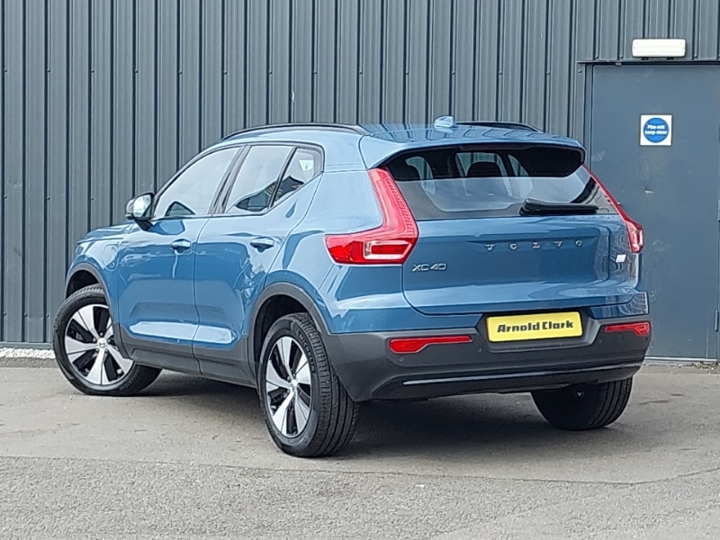 Used Volvo XC40 2023 for sale - 76687815: Photo 3