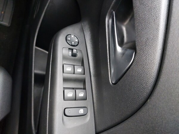 Used Vauxhall Corsa 2022 for sale - 76221407: Photo 17