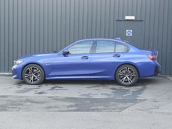 Used BMW 3 Series 2022 for sale - 77815790: Photo