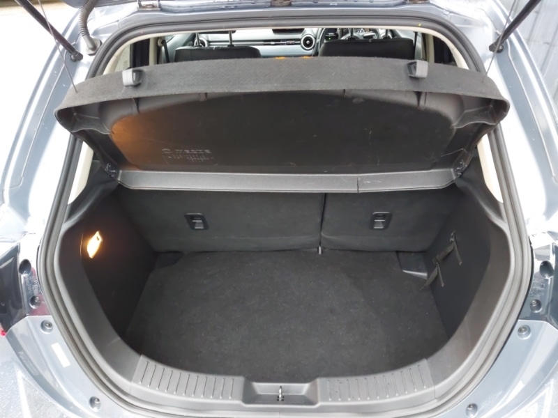 Used Mazda Mazda2 2022 for sale - 76822130: Photo 8