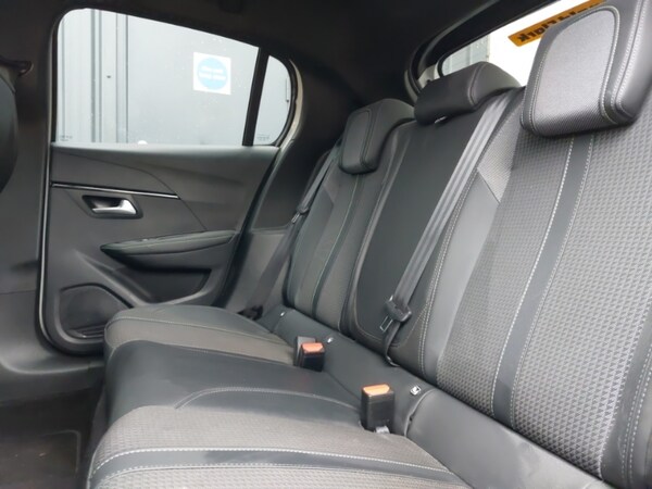Used Peugeot 208 2022 for sale - 76264940: Photo 6