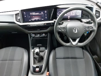 Used Vauxhall Grandland 2023 for sale - 76150442: Photo 2