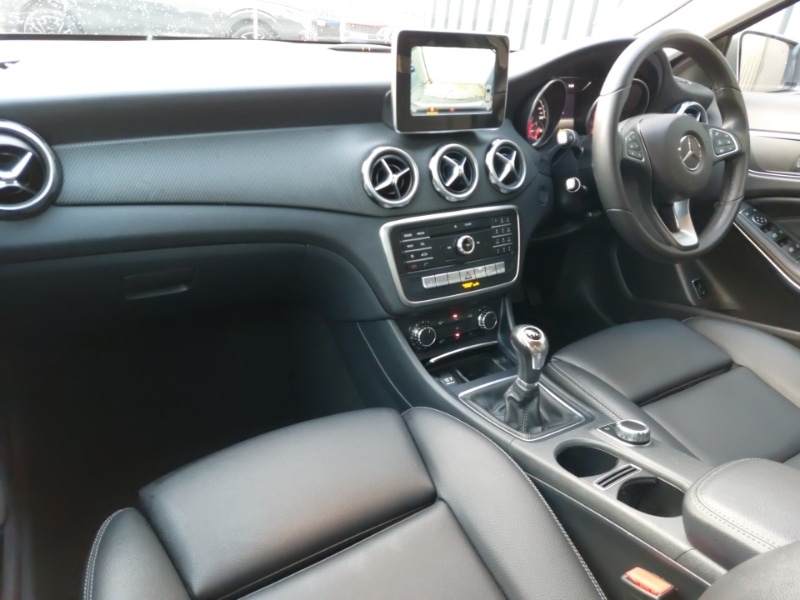 Used Mercedes-Benz GLA 2018 for sale - 77392847: Photo 18