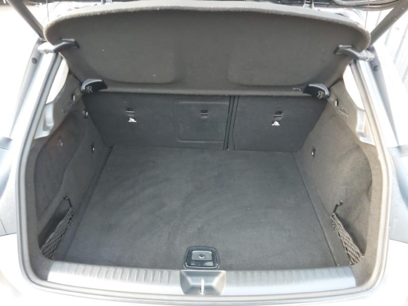 Used Mercedes-Benz GLA 2018 for sale - 77392847: Photo 8