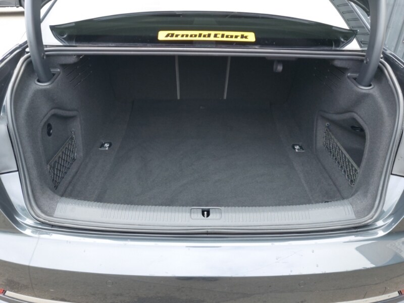 Used Audi A4 2019 for sale - 77731191: Photo 8