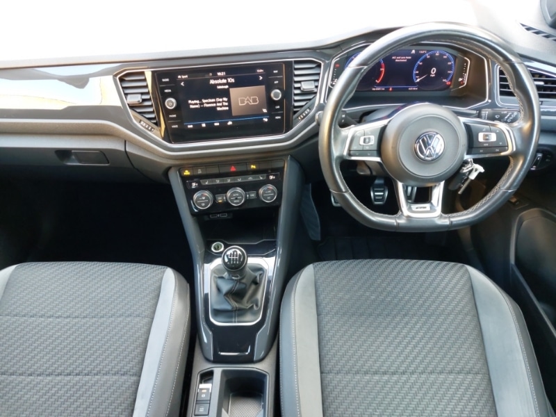Used Volkswagen T-Roc 2019 for sale - 76066669: Photo 2