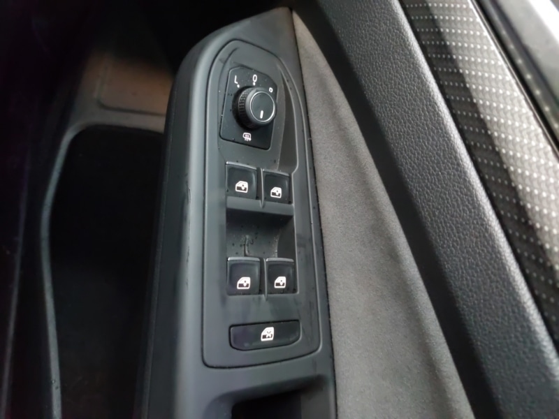 Used Volkswagen Golf 2022 for sale - 76587238: Photo 17