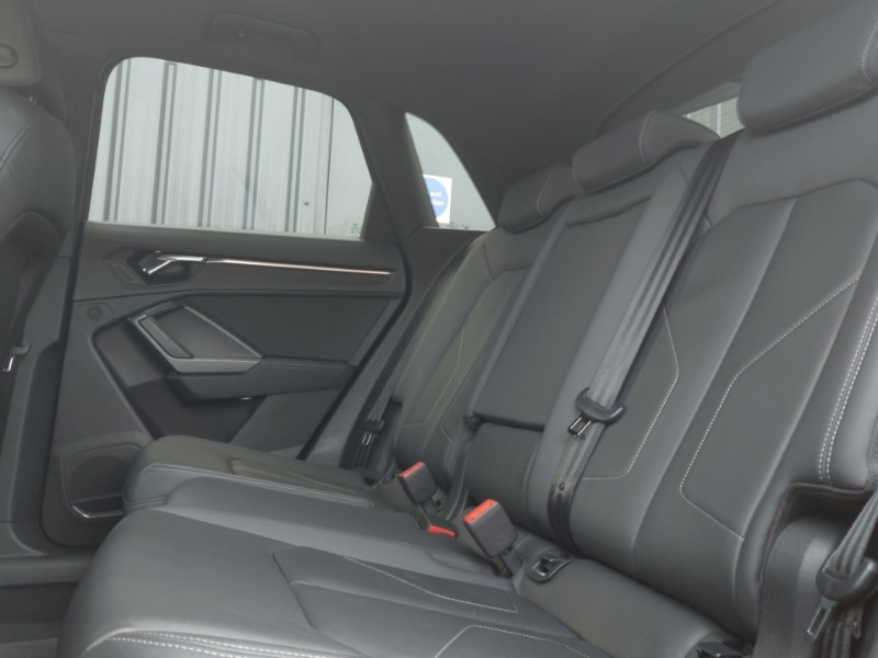 Used Audi Q3 2020 for sale - 76651637: Photo 6