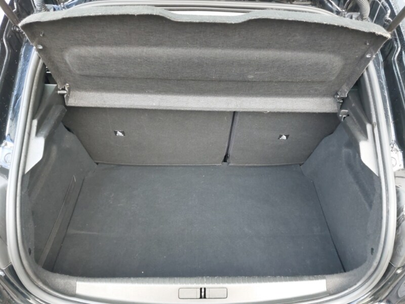 Used Peugeot 208 2021 for sale - 77299867: Photo 8