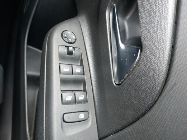 Used Vauxhall Corsa 2022 for sale - 76268897: Photo 17