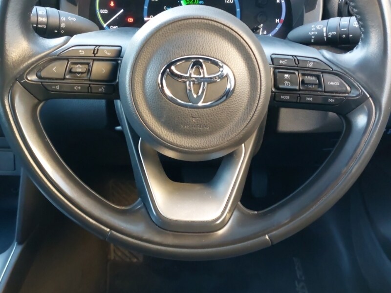 Used Toyota Yaris Cross 2022 for sale - 76602565: Photo 16