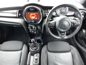 Used MINI Hatch 2019 for sale - 78983559: Photo