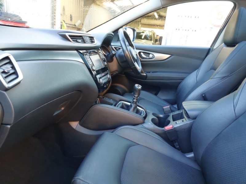 Used Nissan Qashqai 2017 for sale - 76726506: Photo 5