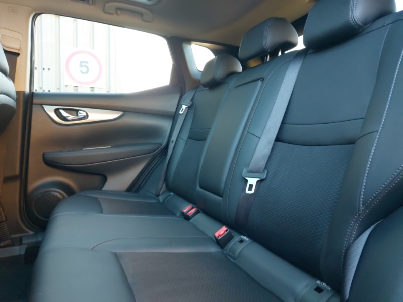 Used Nissan Qashqai 2017 for sale - 76726506: Photo 6