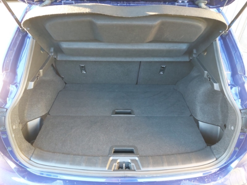 Used Nissan Qashqai 2017 for sale - 76726506: Photo 8