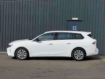 Used Vauxhall Astra 2023 for sale - 79581132: Photo