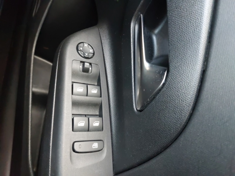 Used Vauxhall Corsa 2022 for sale - 76403896: Photo 17