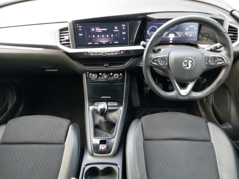 Used Vauxhall Grandland 2022 for sale - 76864559: Photo 2