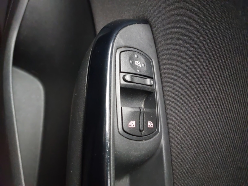 Used Vauxhall Corsa 2018 for sale - 77223862: Photo 17