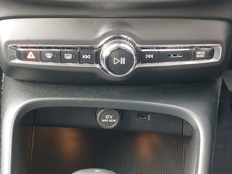 Used Volvo XC40 2020 for sale - 77761522: Photo 14