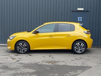 Used Peugeot 208 2023 for sale - 78827532: Photo