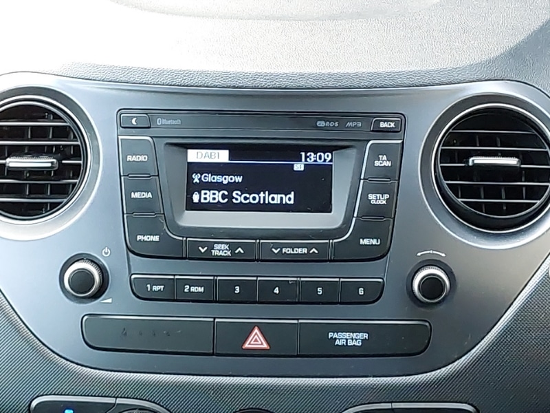 Used Hyundai i10 2019 for sale - 77223879: Photo 10