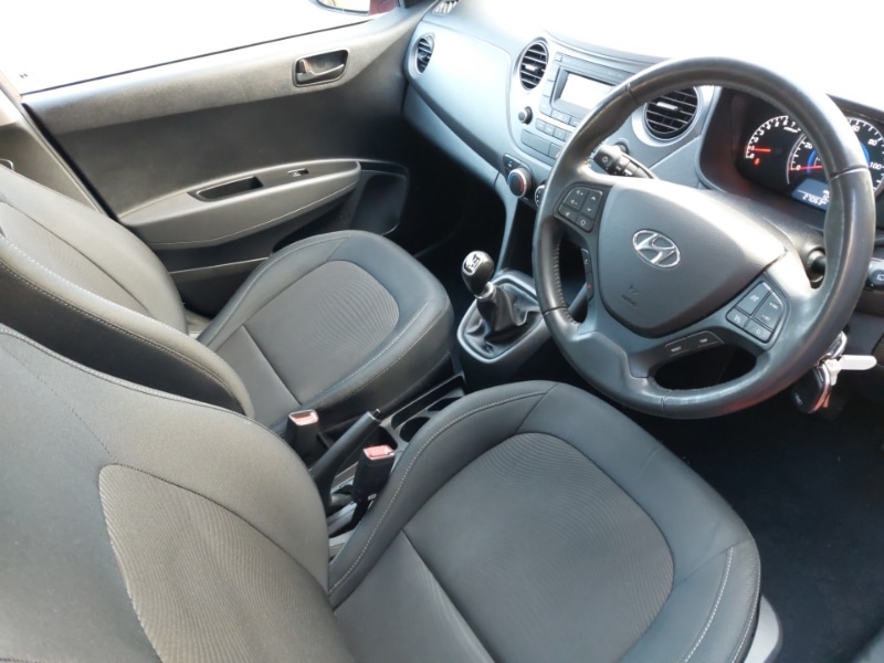 Used Hyundai i10 2019 for sale - 77223879: Photo 18
