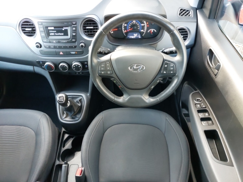 Used Hyundai i10 2019 for sale - 77223879: Photo 7