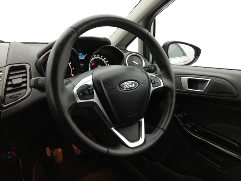 Used Ford Fiesta 2015 for sale - 77956542: Photo 11