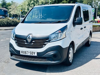 Used Renault Trafic 2017 for sale - 79192114: Photo