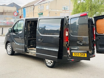Used Vauxhall Vivaro 2015 for sale - 79049617: Photo