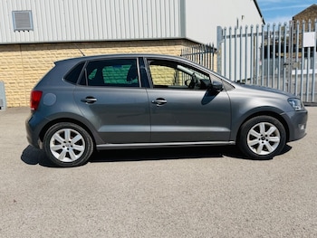Used Volkswagen Polo 2011 for sale - 78516506: Photo