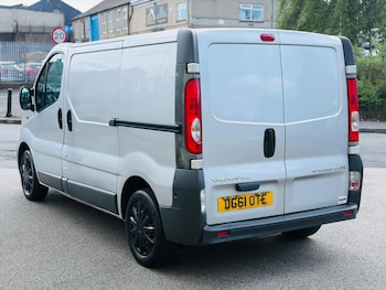 Used Vauxhall Vivaro 2011 for sale - 79049910: Photo