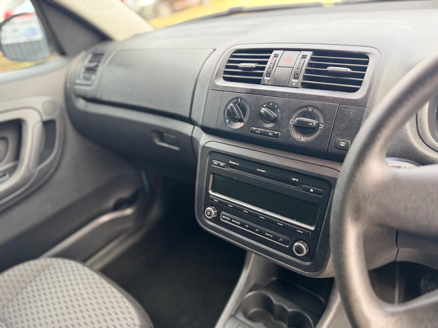 Used Skoda Roomster 2012 for sale - 76349356: Photo 31