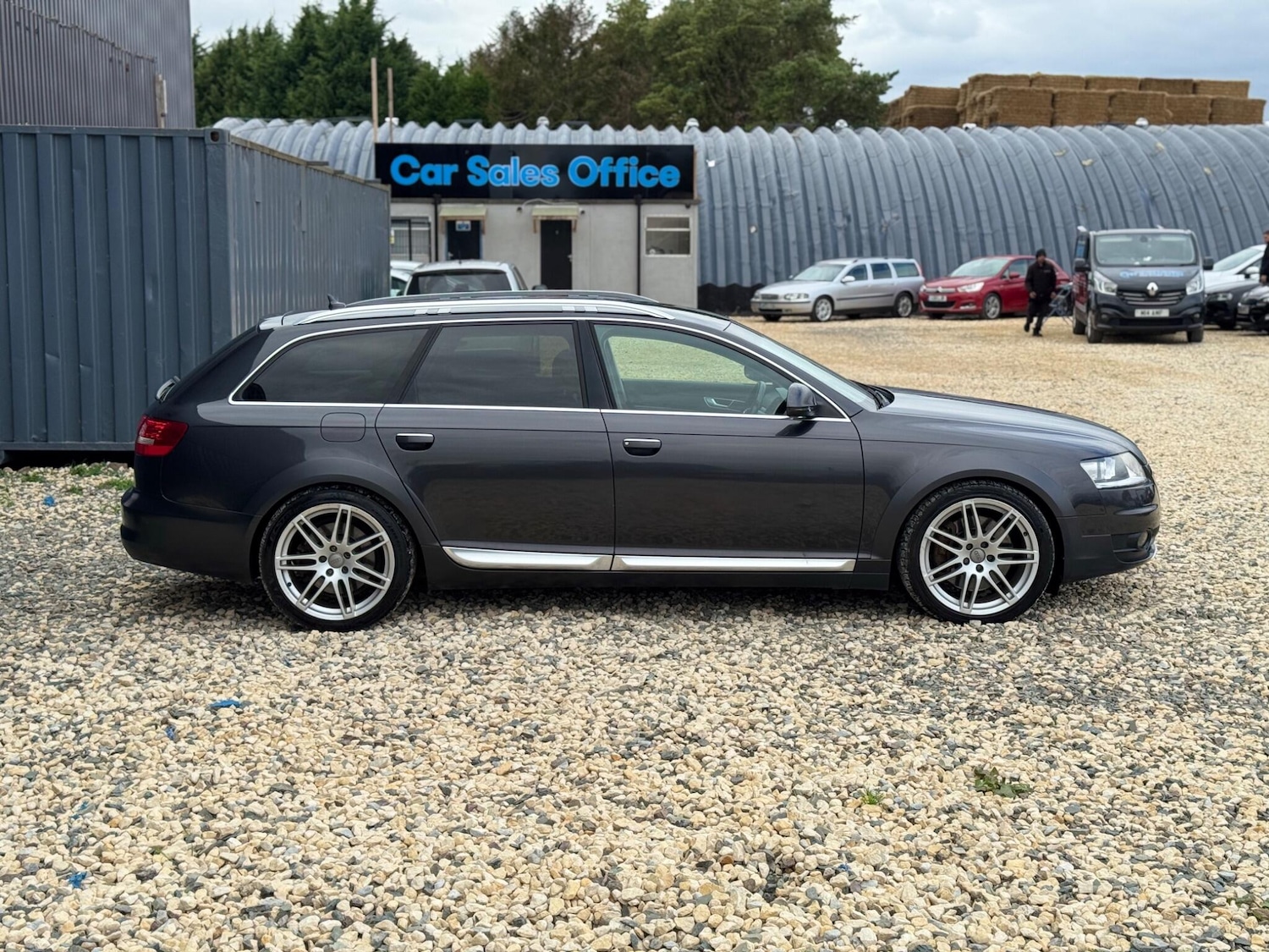 Used Audi A6 Allroad 2010 for sale - 76085386: Photo 12