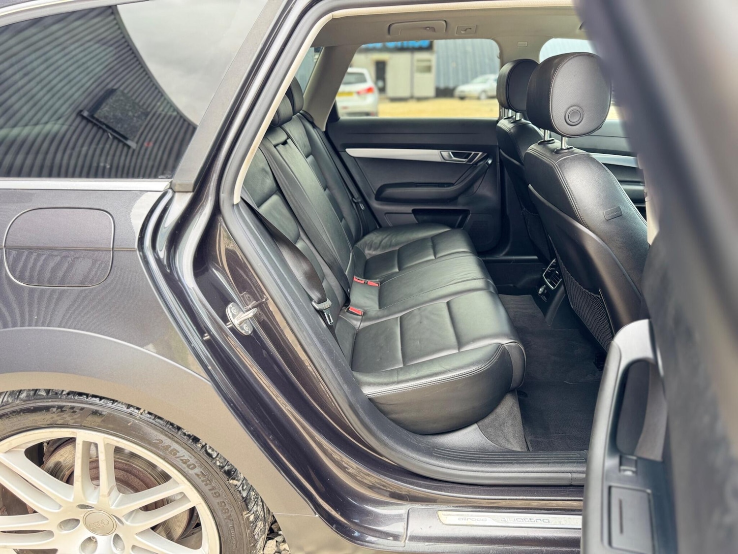 Used Audi A6 Allroad 2010 for sale - 76085386: Photo 27
