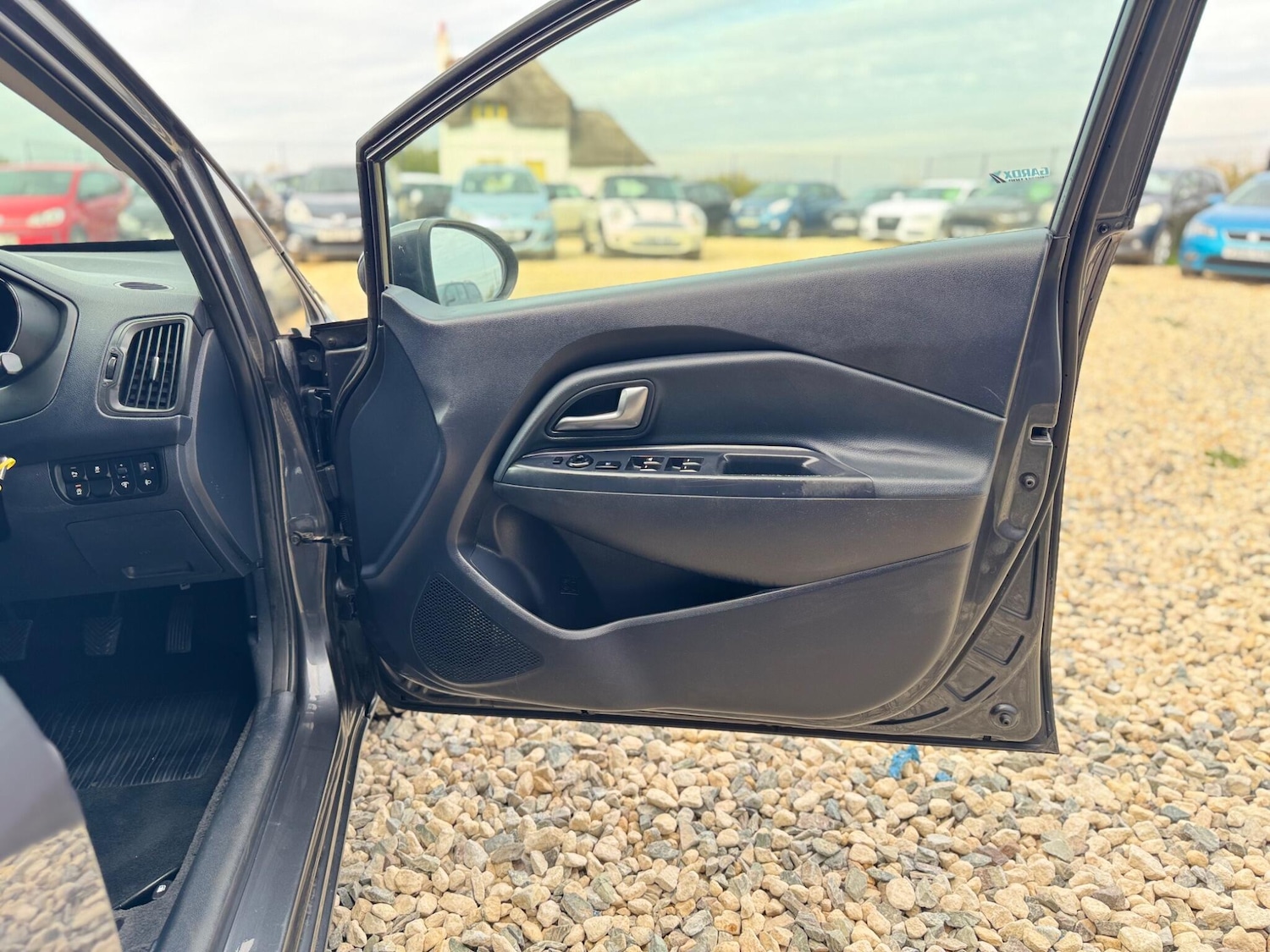 Used Kia Rio 2014 for sale - 76158968: Photo 23