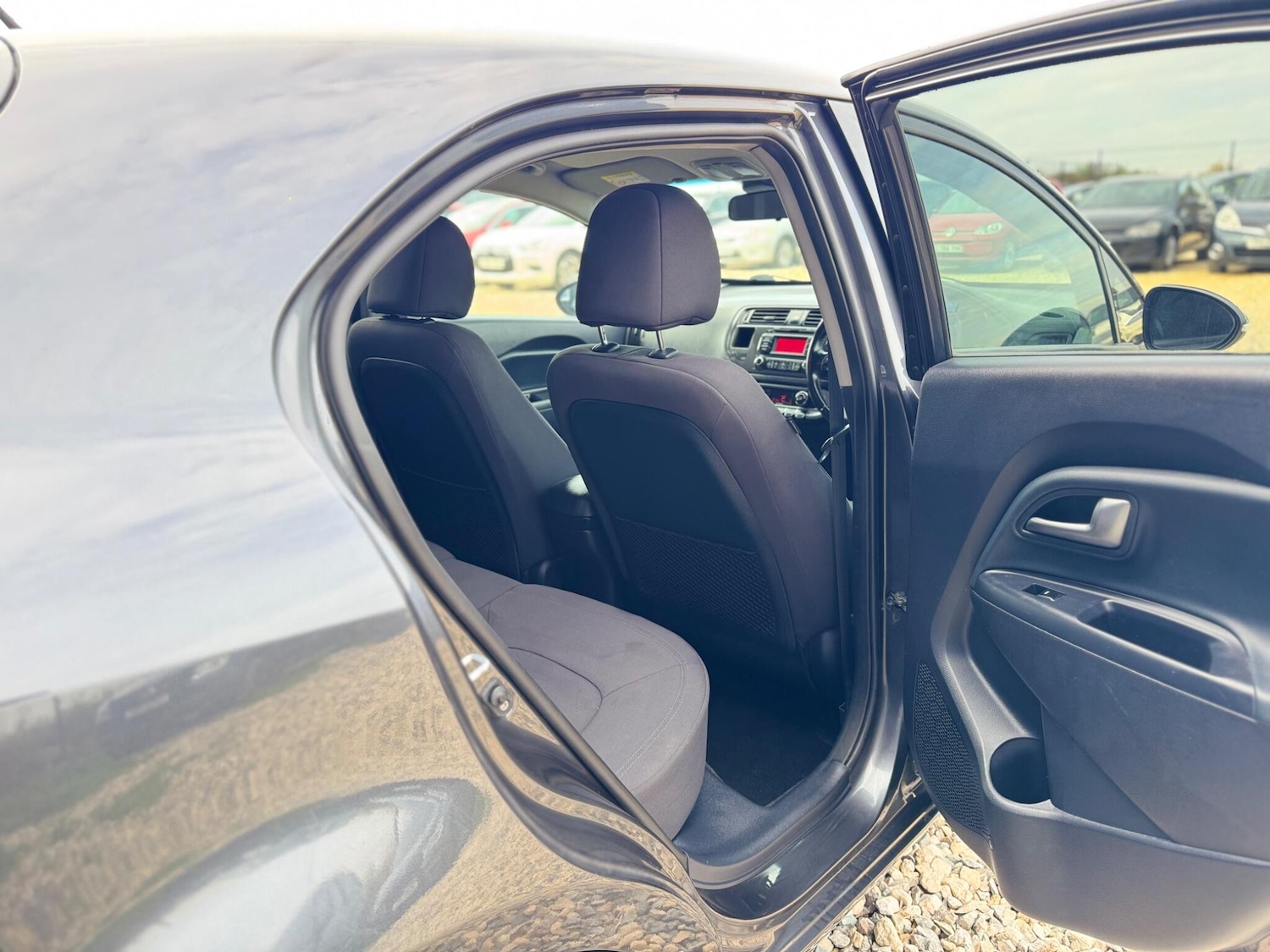 Used Kia Rio 2014 for sale - 76158968: Photo 25