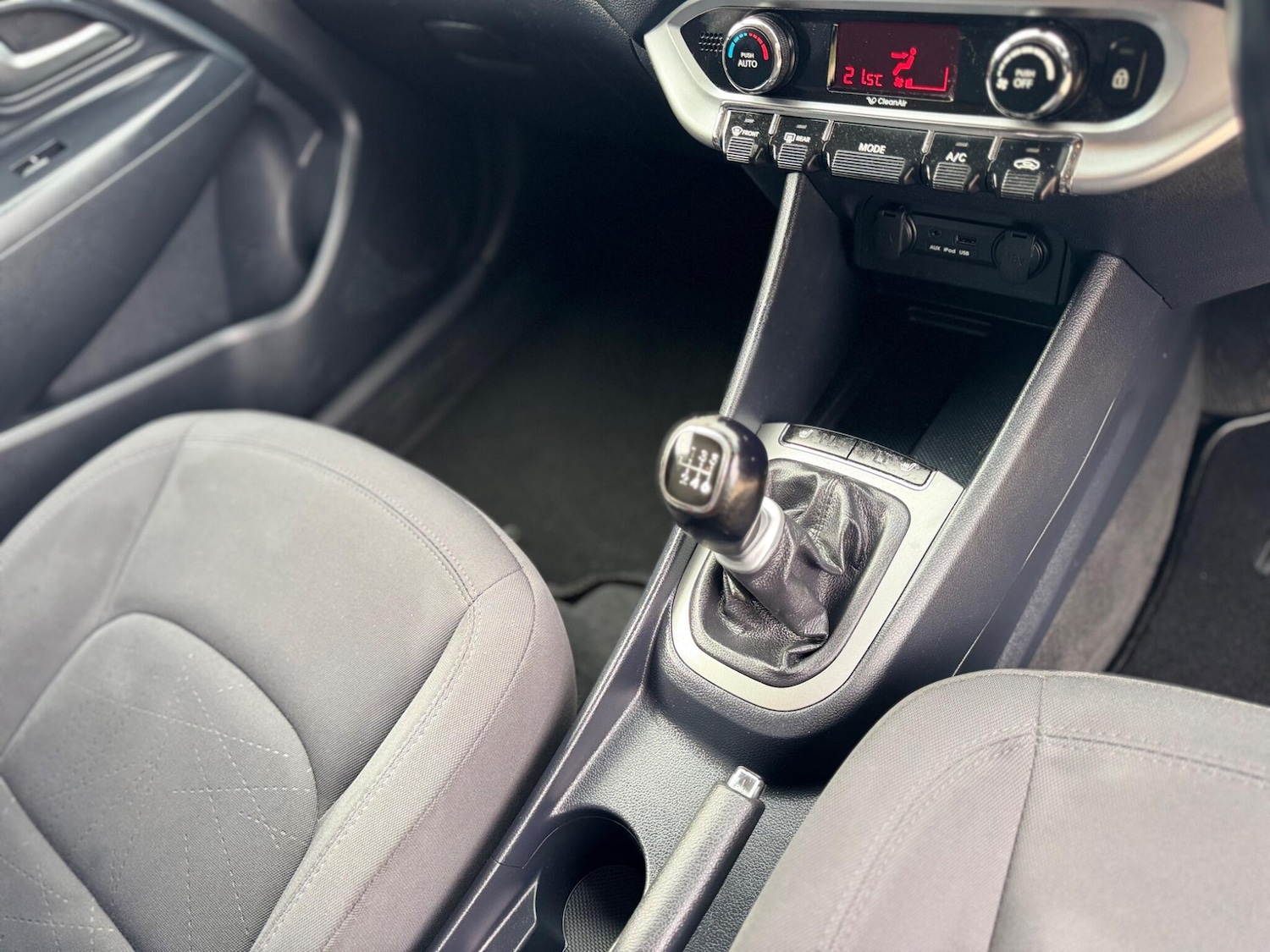 Used Kia Rio 2014 for sale - 76158968: Photo 34