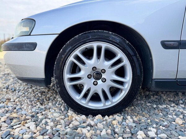 Used Volvo V70 2003 for sale - 76226637: Photo 13
