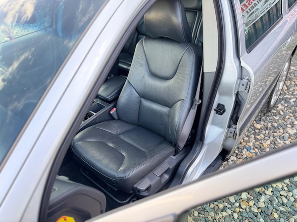 Used Volvo V70 2003 for sale - 76226637: Photo 14