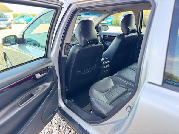 Used Volvo V70 2003 for sale - 76226637: Photo 16