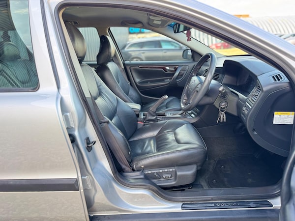 Used Volvo V70 2003 for sale - 76226637: Photo 28
