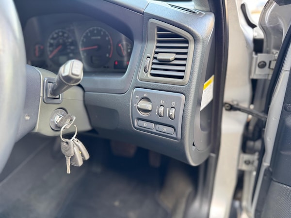Used Volvo V70 2003 for sale - 76226637: Photo 34