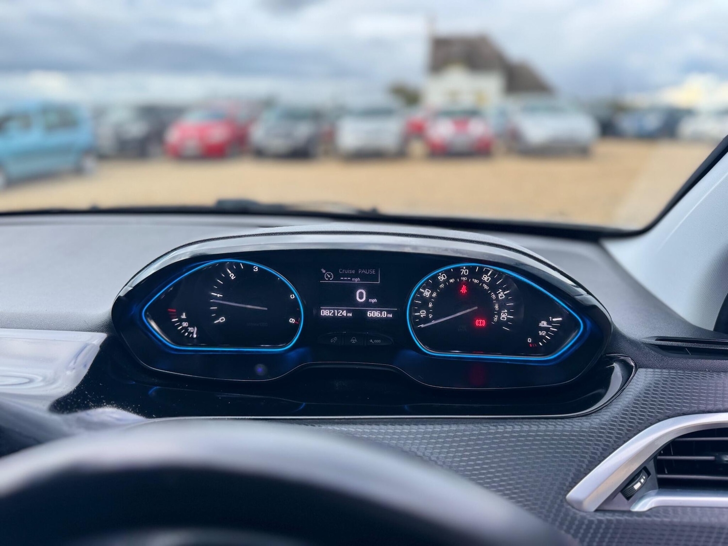 Used Peugeot 2008 2015 for sale - 76360022: Photo 33