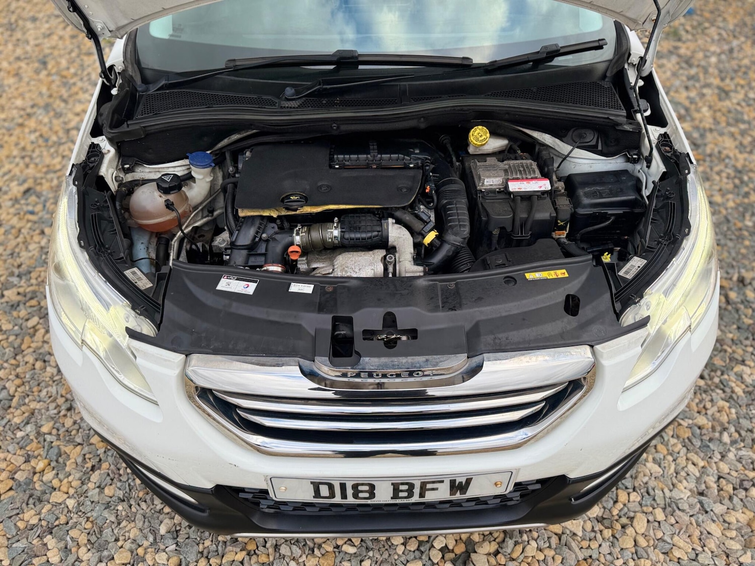 Used Peugeot 2008 2015 for sale - 76360022: Photo 35