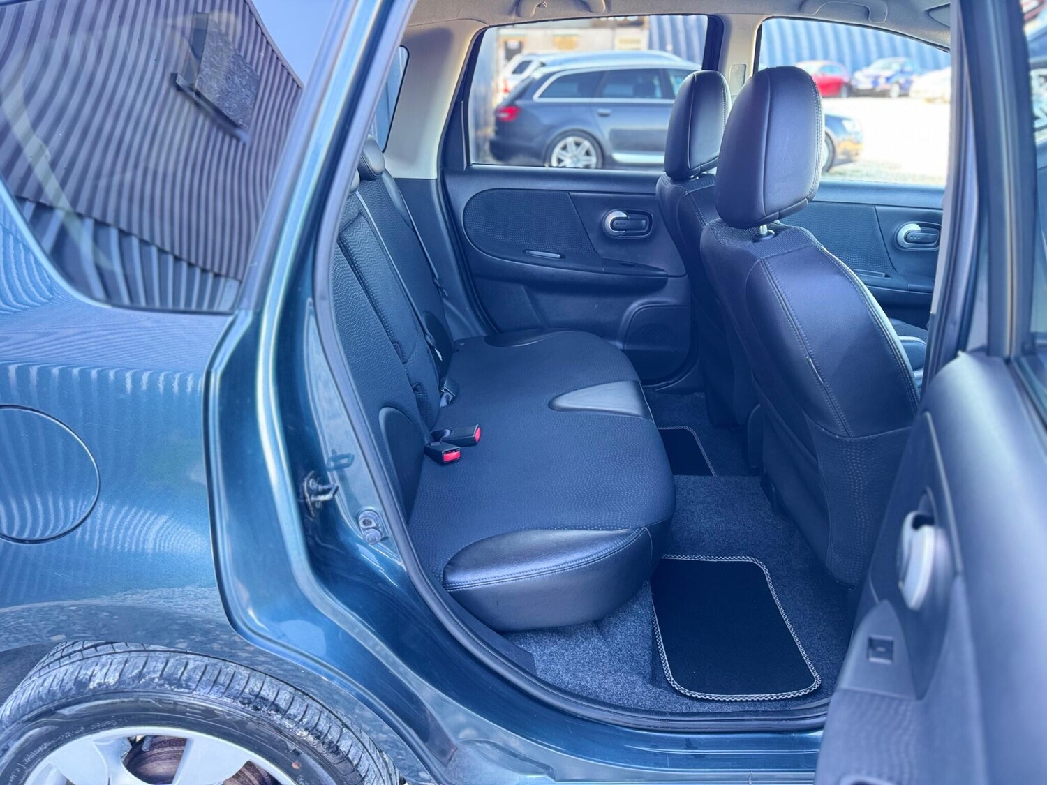 Used Nissan Note 2012 for sale - 76072343: Photo 26