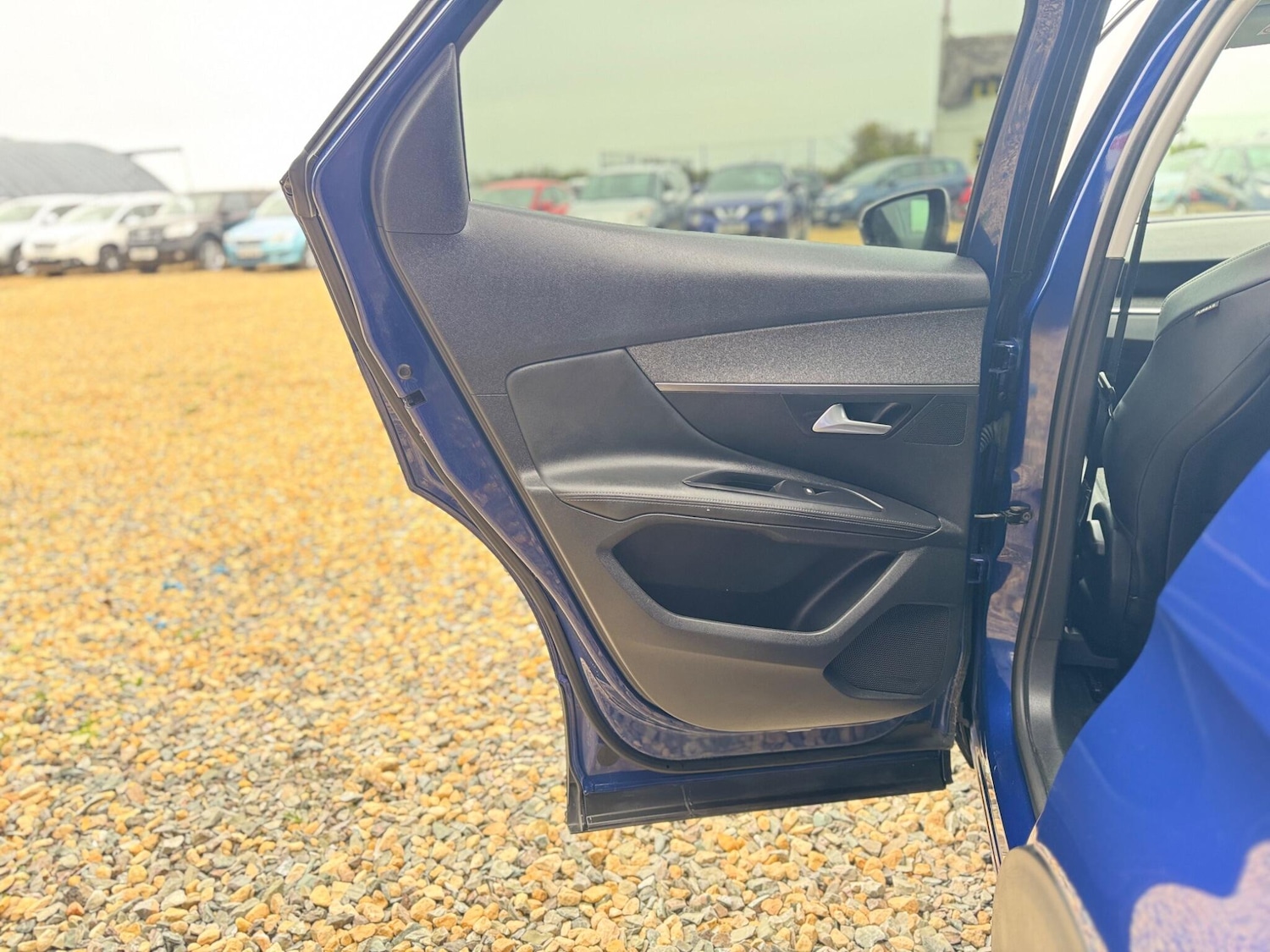 Used Peugeot 3008 2019 for sale - 76424439: Photo 17